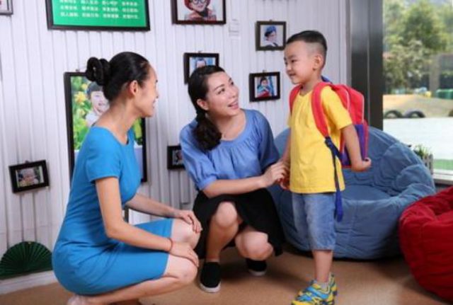 幼儿园饭菜有苍蝇,幼儿园饭菜吃出苍蝇怎么处理