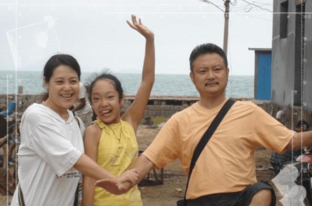 欧阳奋强的婚姻生活,18岁遇见初恋25岁与初恋步入婚姻