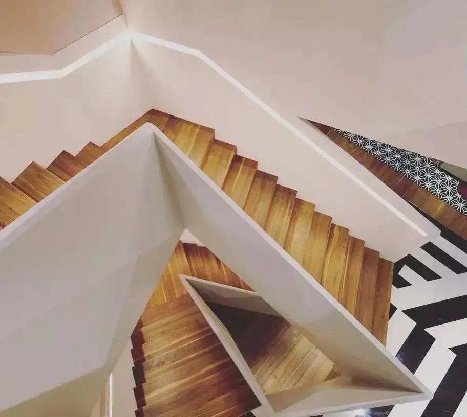 缁嗘暟閭ｄ簺浣忚豹瀹呯殑鏄庢槦 (鏄庢槦浣忚豹瀹呭叾瀹炰粬浠綇寰楀緢瀵掗吀)