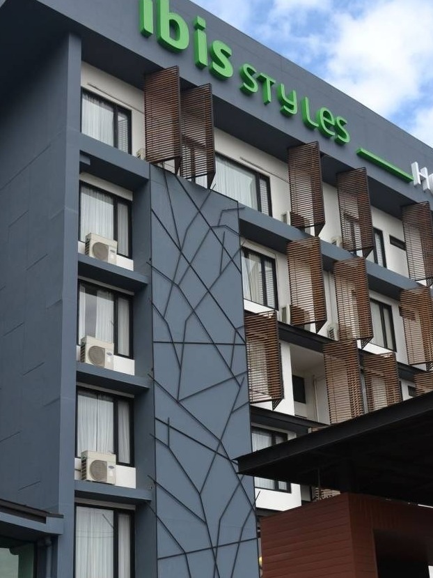 泰国清迈东方文华酒店,清迈夜市动物园附近酒店