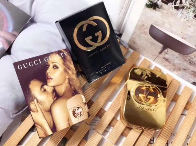 女性最火十款香水名字,女士公认十大好闻香水