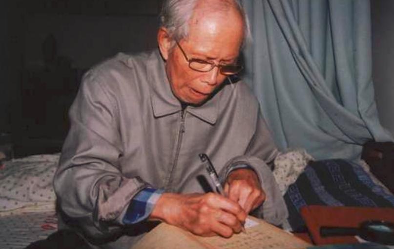 冀汸先生出书都一波三折，至于我辈，只能望出版而兴叹了