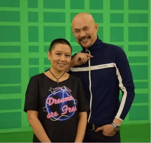 他被誉为“风月片”教父,拦截训练中的女兵,直言:我们结婚吧