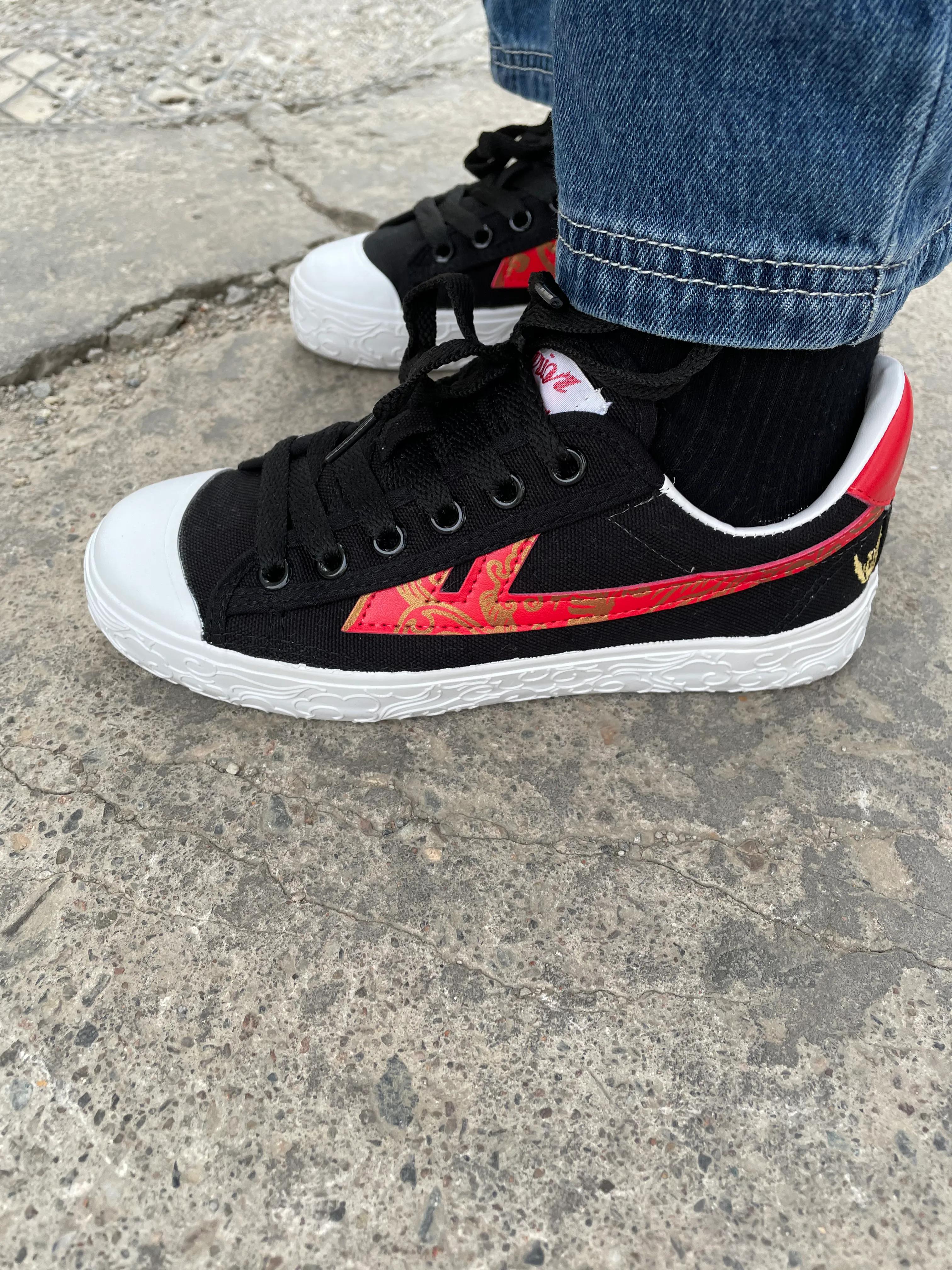 回力特步,回力特步鸿星尔克哪个质量好