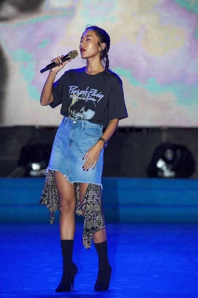 黑美人穿衣视频,黑美人防晒穿搭