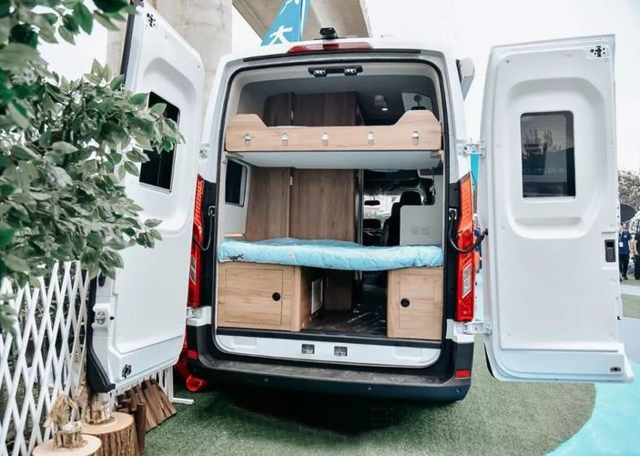 上汽maxusv90原厂房车,上汽maxus旅行家v90房车