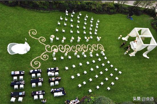 成都草坪婚礼场地推荐,农村草坪婚礼布置图片