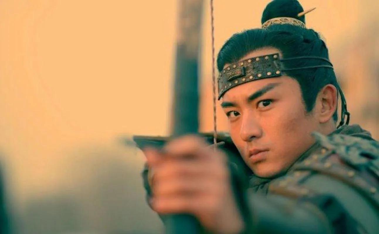 一点水浒十二期：迷弟花荣为偶像黑化，少年义气还是积怨已久？