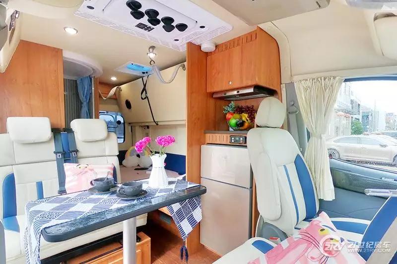 21款上汽大通原厂v80b型房车,六座六卧大通v80长轴高顶b型房车