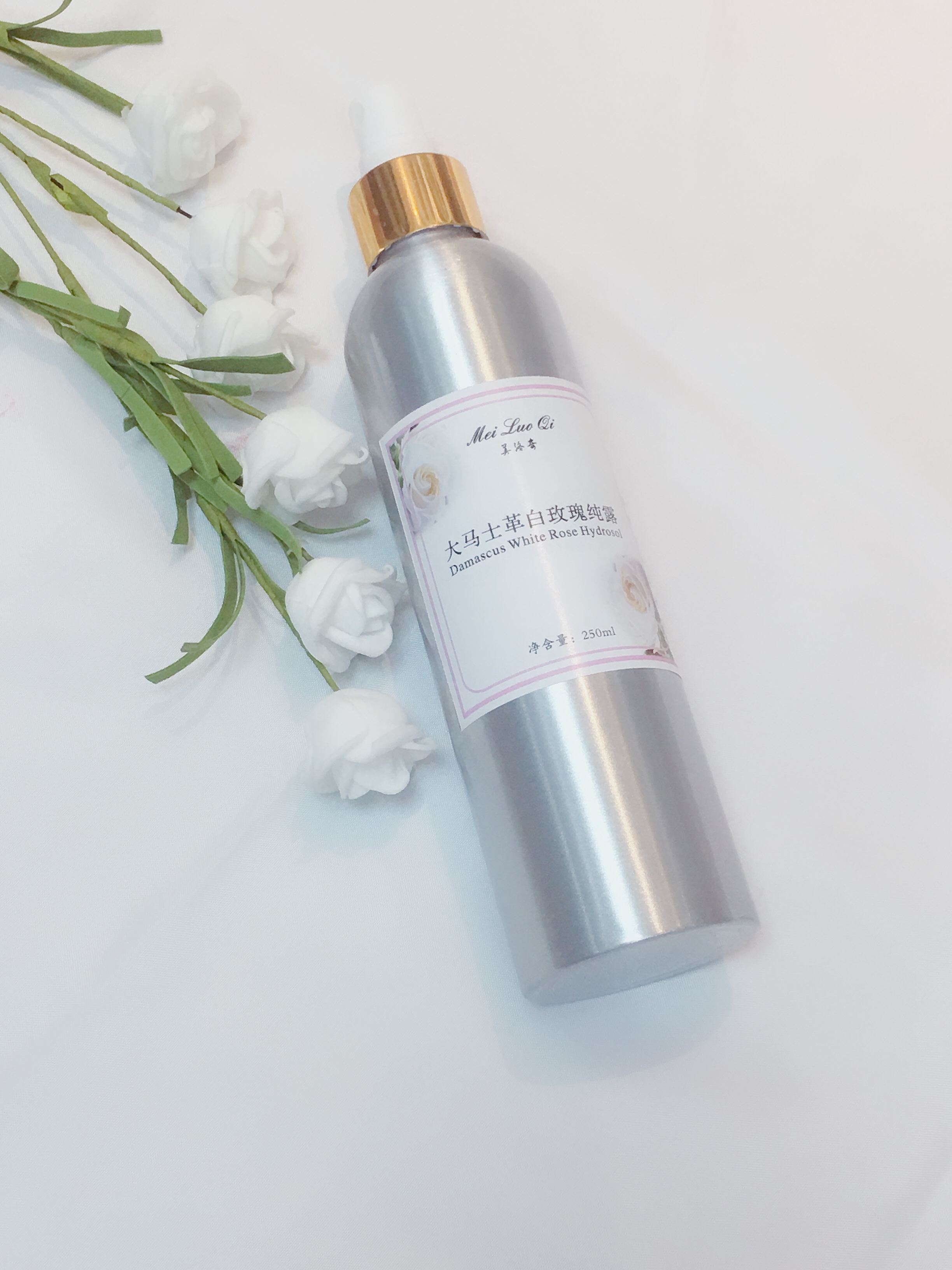 藏不住了！这些爽肤水比300支口红还要重要！有效打造水嫩肌