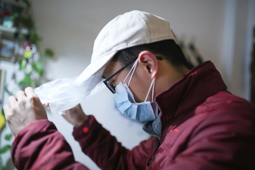 封城11日，武汉众生图