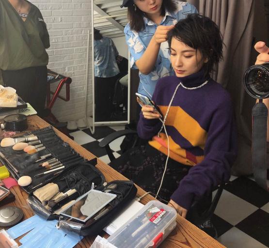 男神宋威龙也翻牌的明星宠儿-艾医生紫苏面膜