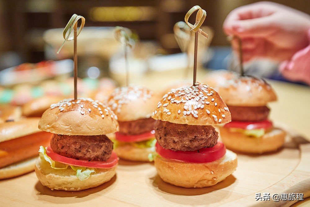 扬子江酒店自助餐,上海扬子江大酒店团购套餐