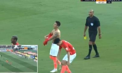 韦世豪停球10m,韦世豪胸部停球