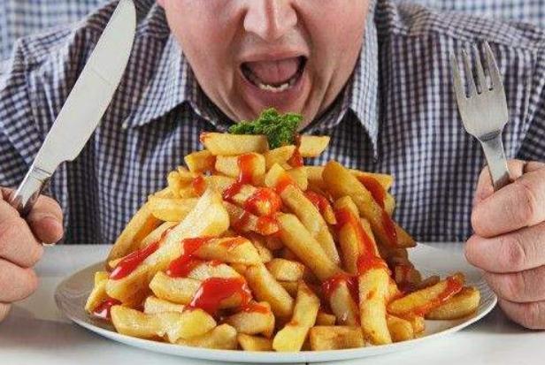 减肥期间馋了最好的解决方法,馋是因为缺乏什么维生素