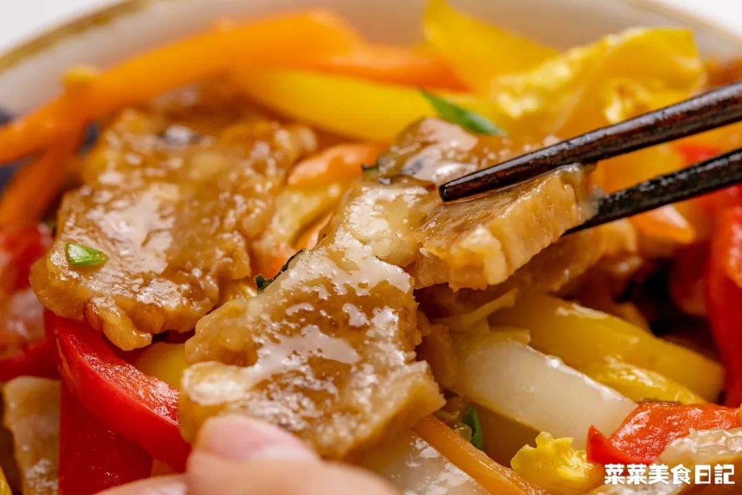 偷师自20年老店！这肉我都论盆吃，太美味了