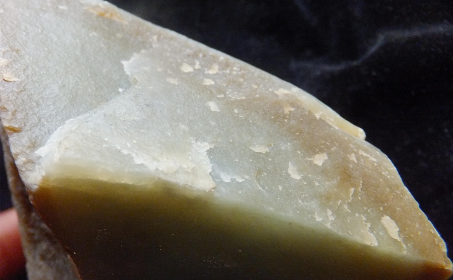 为什么说黄金有价玉无价呢,为什么说黄金是最有价值的