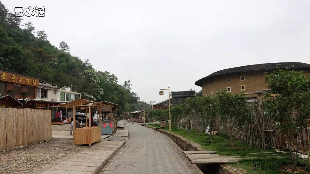 寻梦云水谣，探访福建南靖土楼，漫步厦门大学