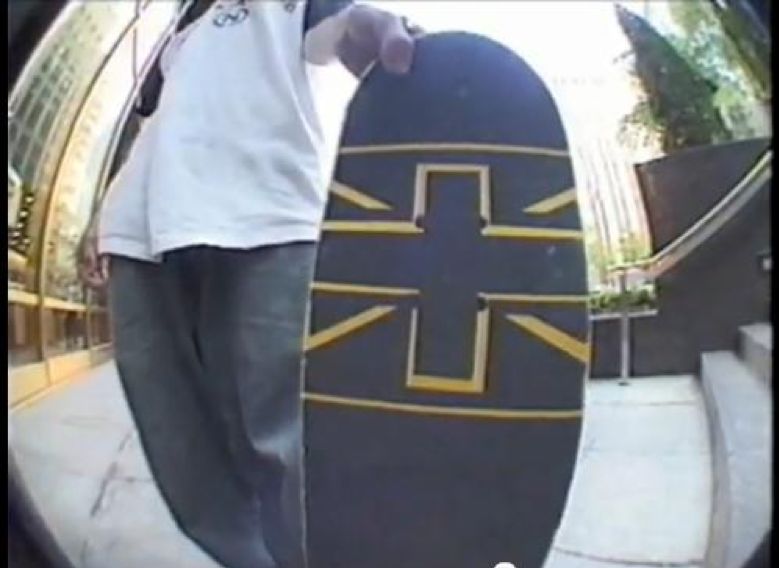 被称为英国Supreme？这个潮牌并不稀罕这个头衔