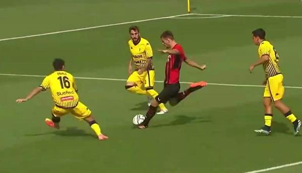 尤文4球大胜联赛,19-20意甲尤文最后一场