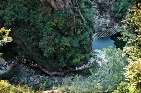 新乡万仙山自驾游攻略,辉县万仙山自驾要门票吗