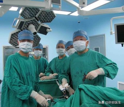 胆囊息肉多久会变胆囊癌,胆囊息肉3mm*2mm是胆囊癌吗