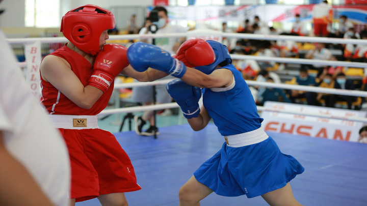 2019全疆青少年拳击锦标赛视频,2021年新疆青少年拳击比赛69公斤