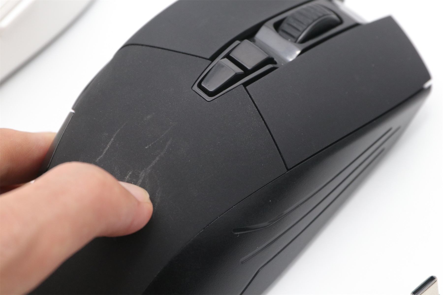 英菲克无线鼠标是国产的吗,既能有线又能无线电竞鼠标推荐