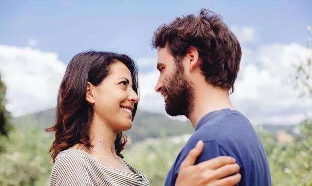 老婆唠叨时我应该如何应对,当你的老婆开始抱怨你