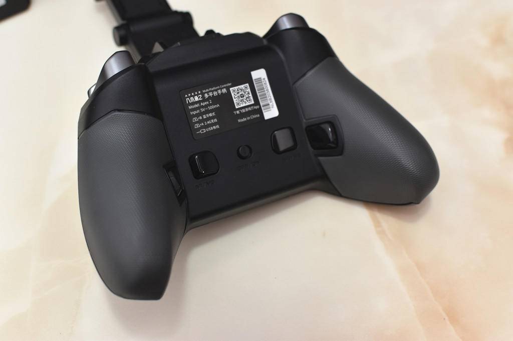 飞智八爪鱼手柄怎么玩王者荣耀,xbox手柄和飞智八爪鱼二代哪个好