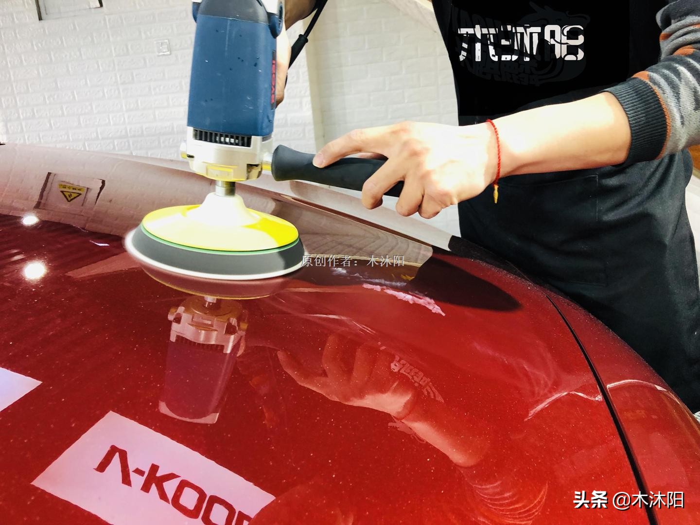 免费保养汽车贴膜,汽车打蜡封釉镀晶镀膜哪个好