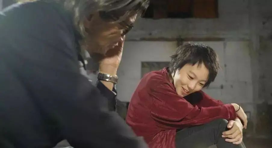 窦唯王菲窦靖童一家会同台演唱吗,窦靖童小时候像窦唯