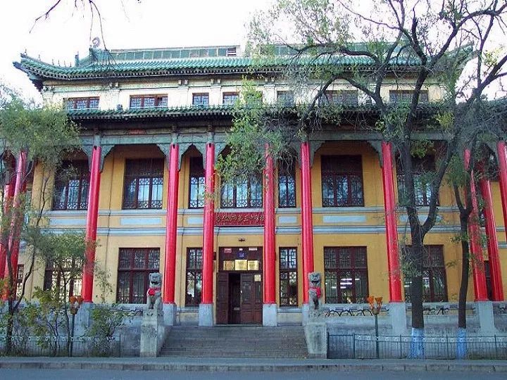 哈尔滨市最美的中学,洗尽铅华芳华依旧