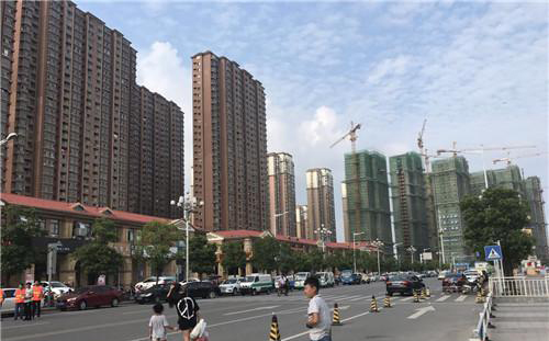 北城世纪金源购物中心名创优品,北城世纪金源购物中心丰巢