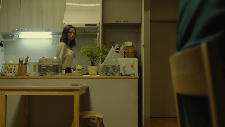 一部充满血腥和人性善恶的电影,极其黑暗展露人性的电影