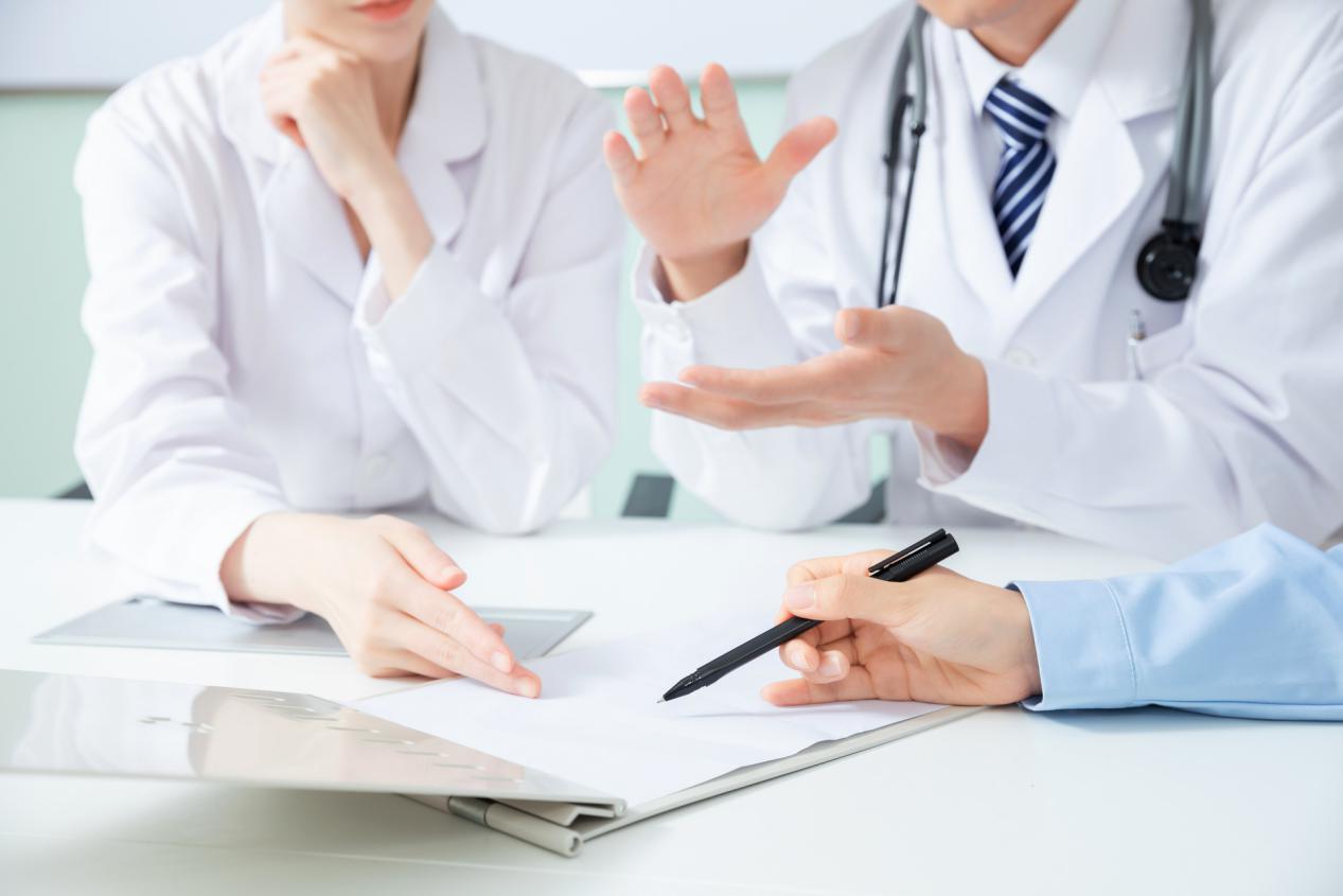 痛风吃非布司他有哪些副作用？长期服药，医生很想让你知道3件事