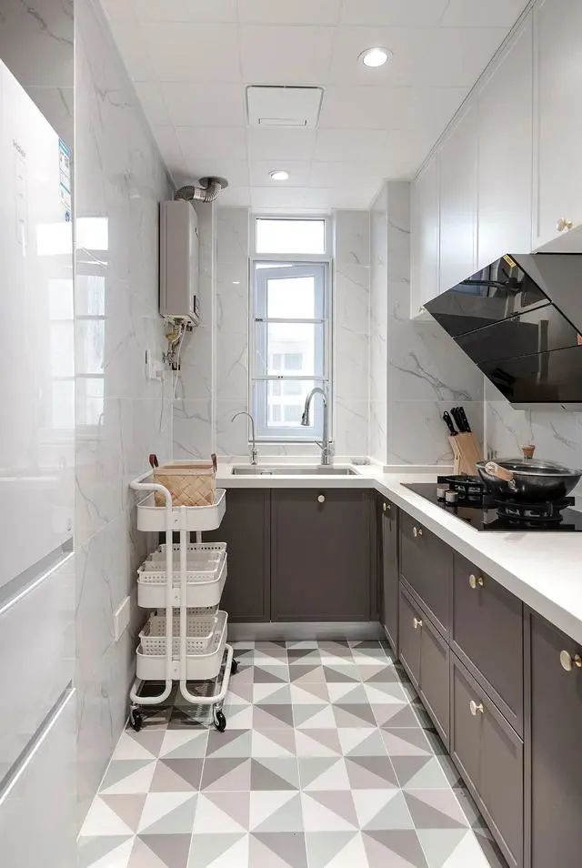 69㎡2室变3室，收纳惊人，还有阳光大书房！