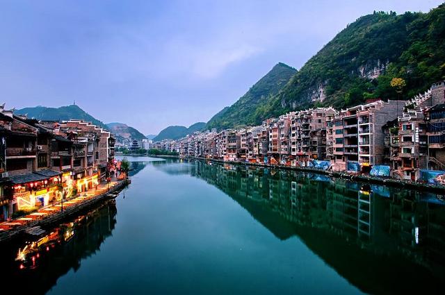 贵州自由行梵净山黄果树,贵州黄果树景区旅游攻略一日游