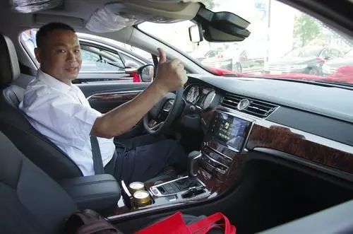 继持双证上岗后，滴滴再次引来大批司机不满，平台派单存在猫腻？