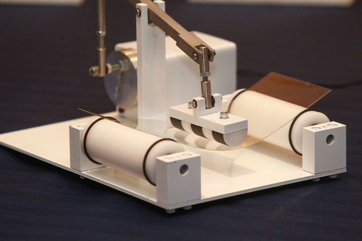 手机陶瓷膜和钢化膜的区别,手机蓝光膜和高清膜区别