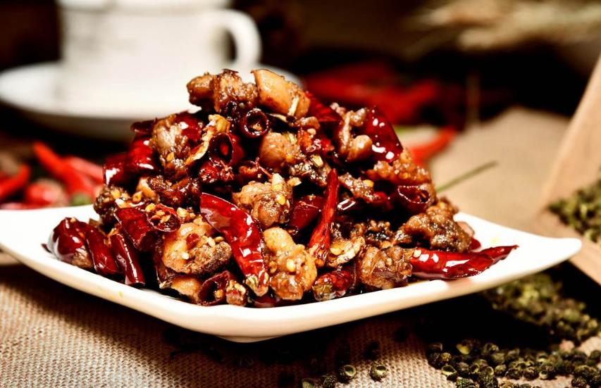 爽爆麻辣小吃,爽爆美食