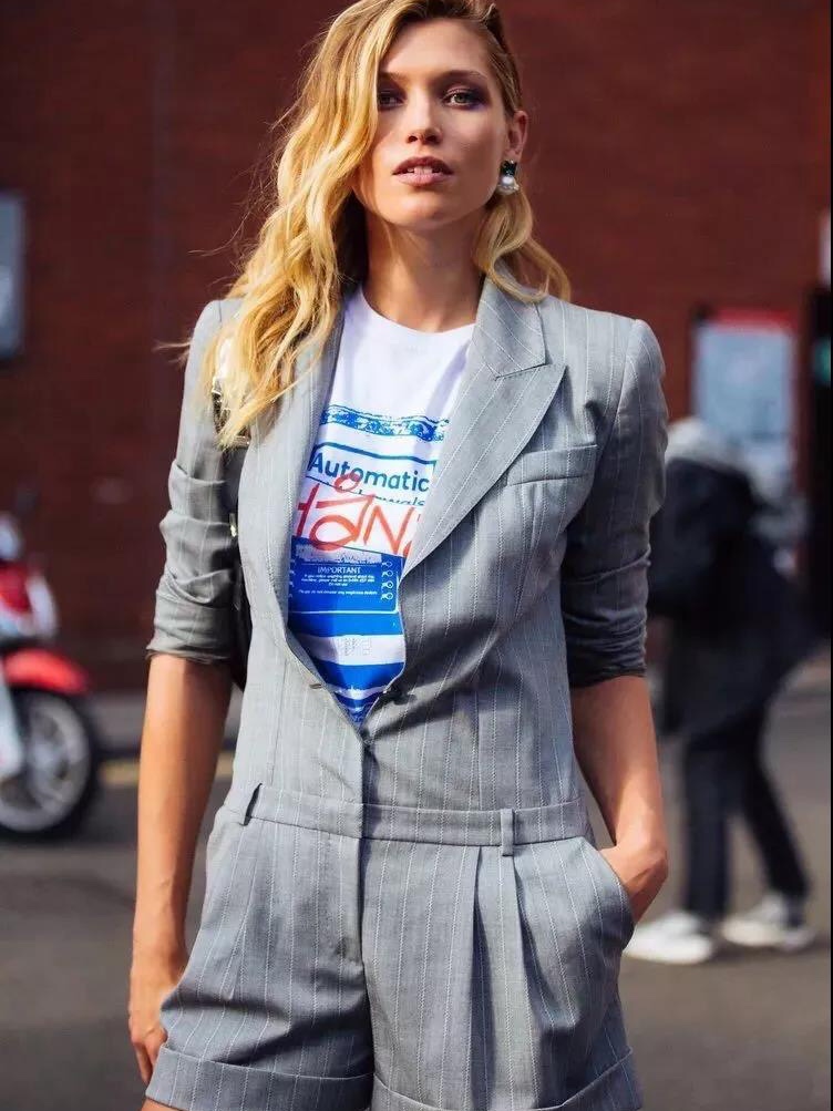 哈雷娜穿搭 (哈雷娜新年穿搭)