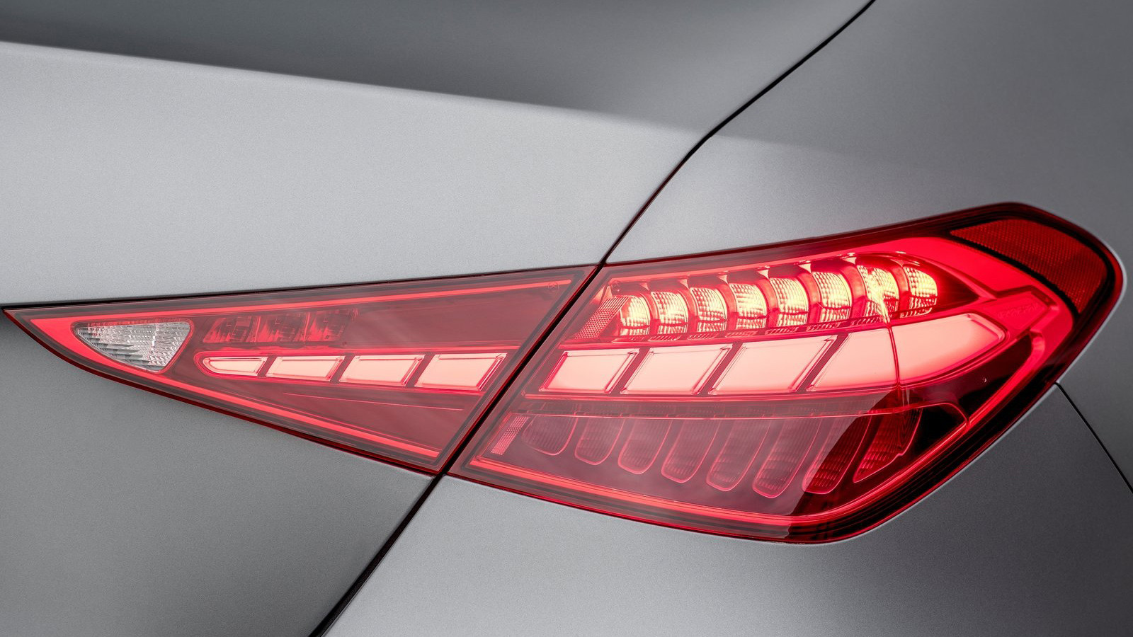 全新梅赛德斯奔驰长轴距c级,全新奔驰c级全系48v轻混吗