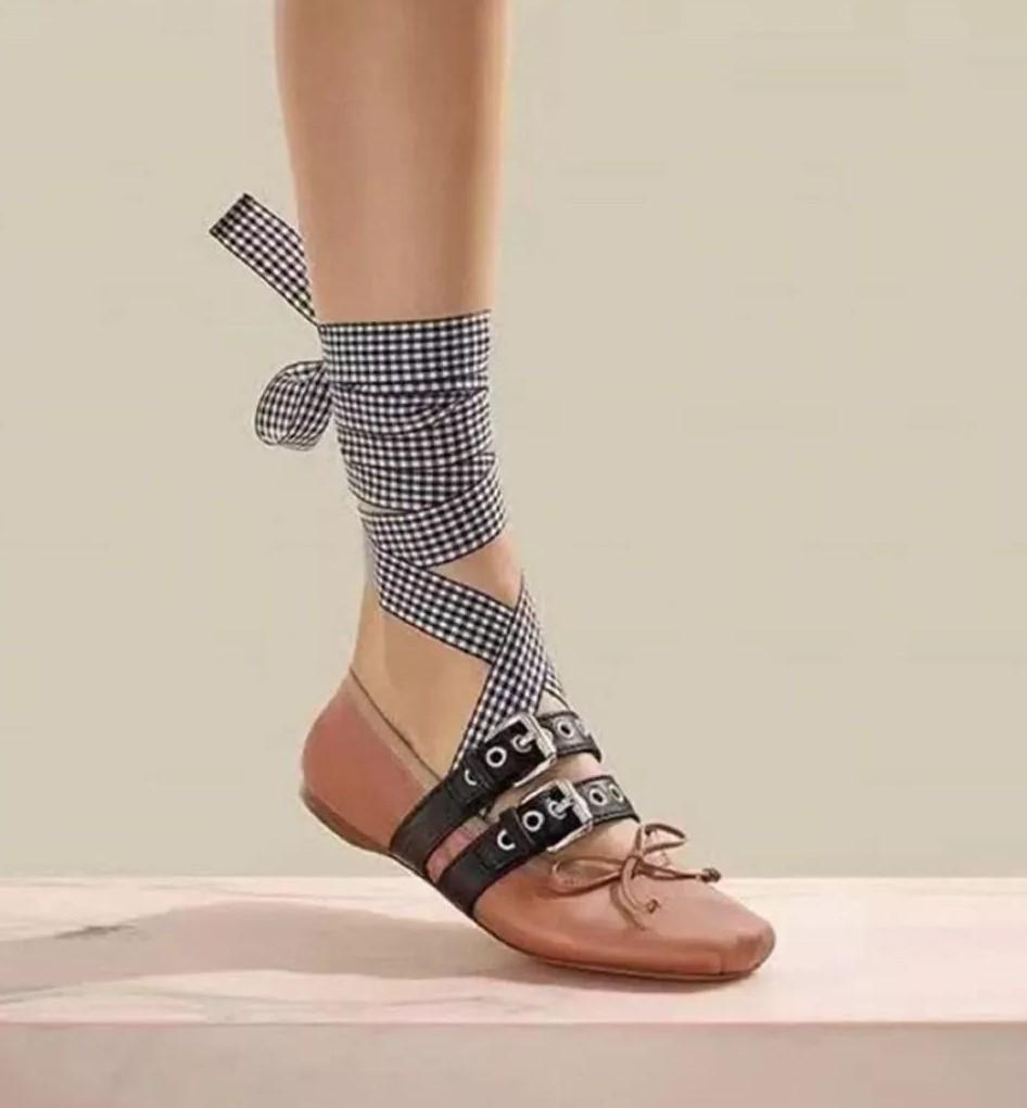 怎样选适合脚型的鞋子,找到一双显脚型好看的鞋子