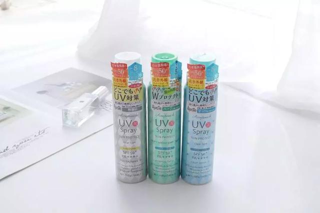 这个防晒喷雾有点豪！砸了几十万到李佳琦直播间，就为了冒个头