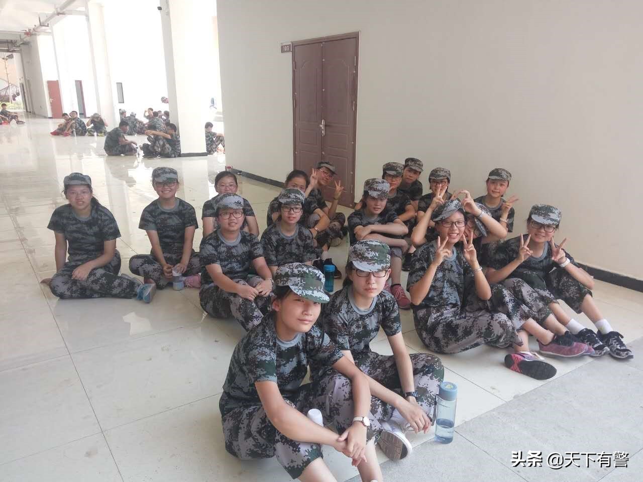 真正的军事训练跟军训有区别吗,中国军训是为了什么全民皆兵