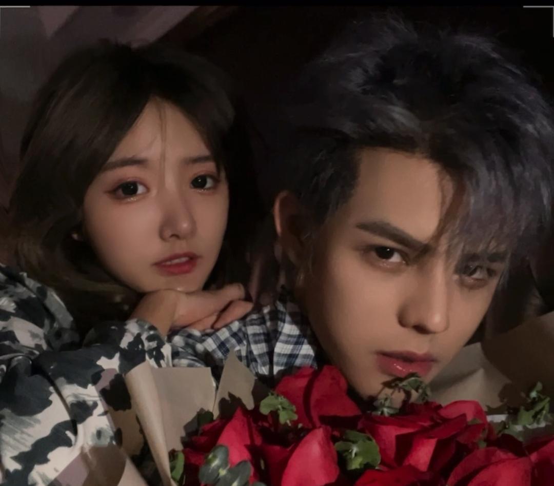 殷世航的财富密码！装疯卖傻五小时收入4500万，小丑竟是我自己