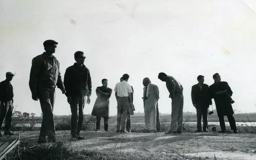 世人说我的爸爸是神，但他就是个普通人