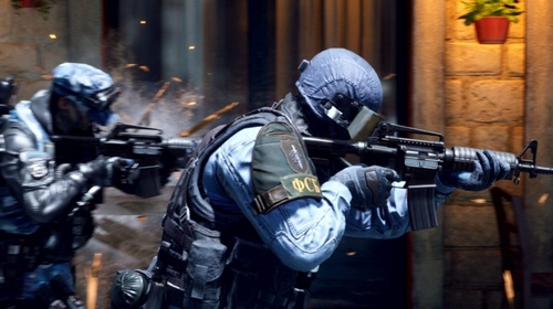 穿越火线cf历史演变,穿越火线十年前你还会选择cf吗