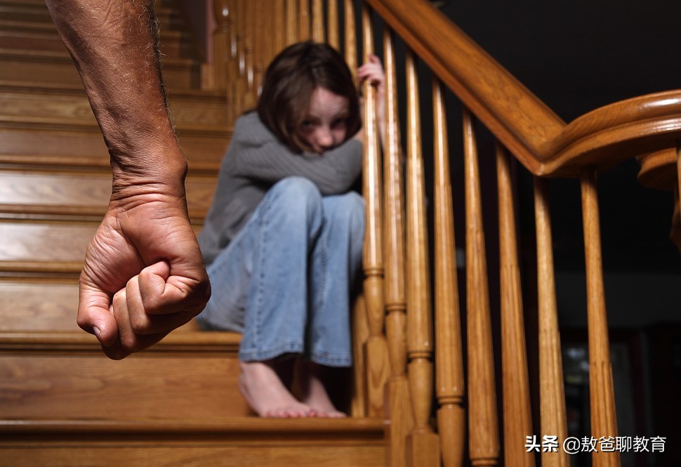 孩子忧郁怎么教育,如何知道孩子抑郁情绪